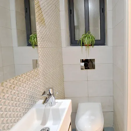 Townsend Flat 5 With Views Mellieha! By Homely