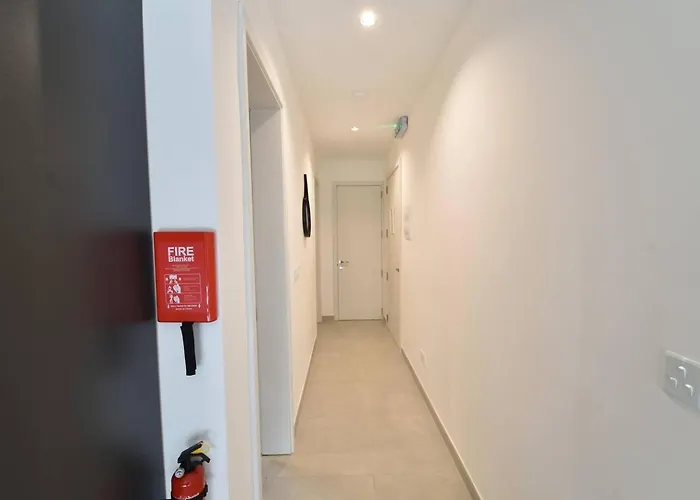 Townsend Flat 5 With Views Mellieha! By Homely Mellieħa