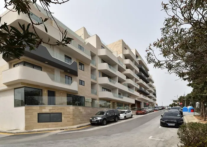 Townsend Flat 5 With Views Mellieha! By Homely *