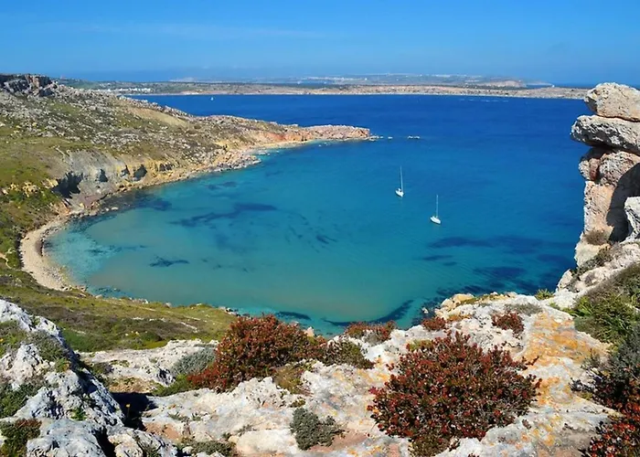 Townsend Flat 5 With Views Mellieha! By Homely Appartement Mellieħa