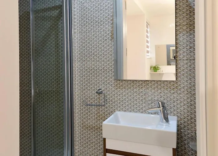 Townsend Flat 5 With Views Mellieha! By Homely Appartement *